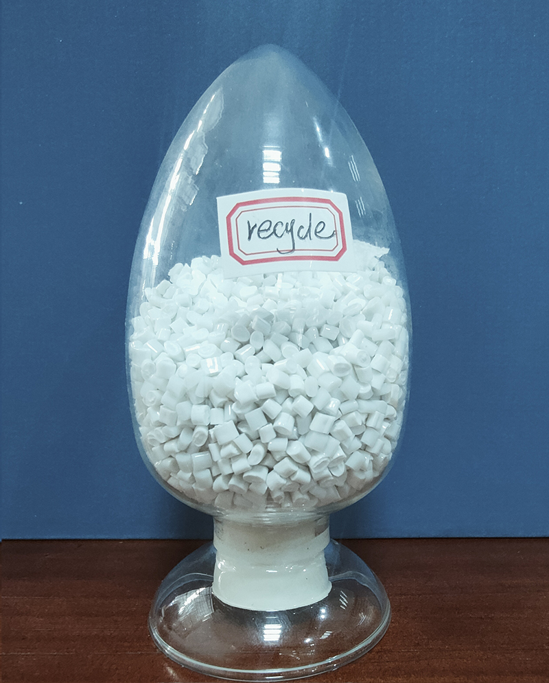 Feidhm agus Feidhm Sceallóga poileistir?